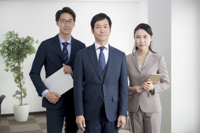【50代・60代の再就職を応援】定年後も安心して働ける派遣・請負の仕事とは？